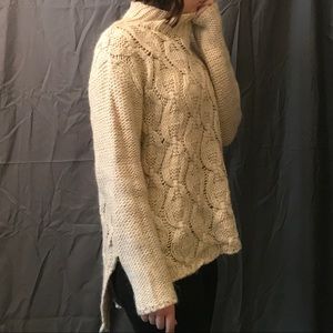 H&M Turtleneck Knitted Sweater Size: S